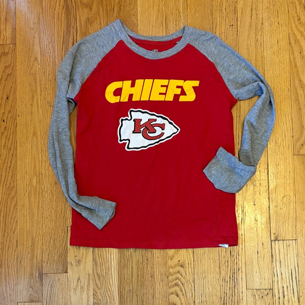 NFL Kids Red and Gray Chiefs Long Sleeve Tee